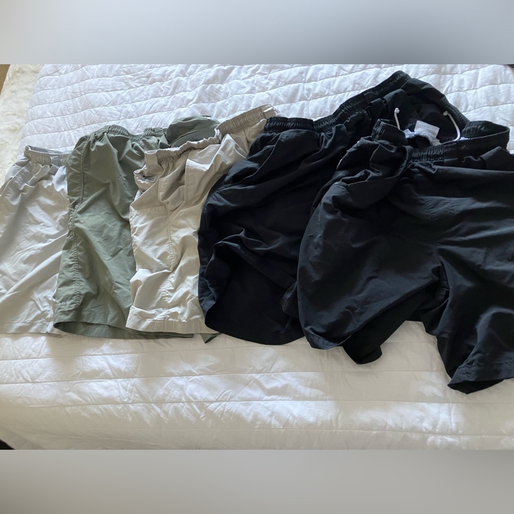 Columbia Small PFG Shorts (5)